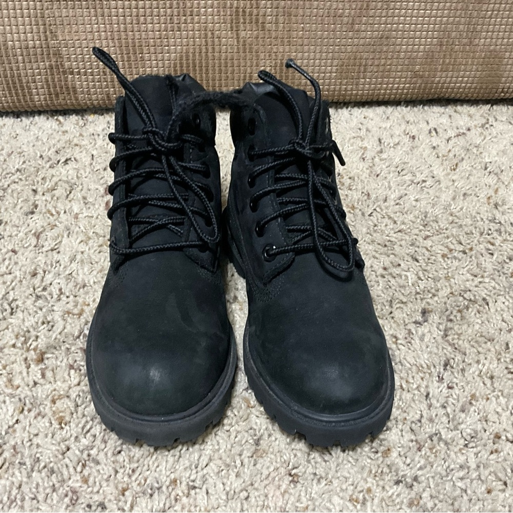 Timberland Kids Black Leather Boots - Picture 5 of 12